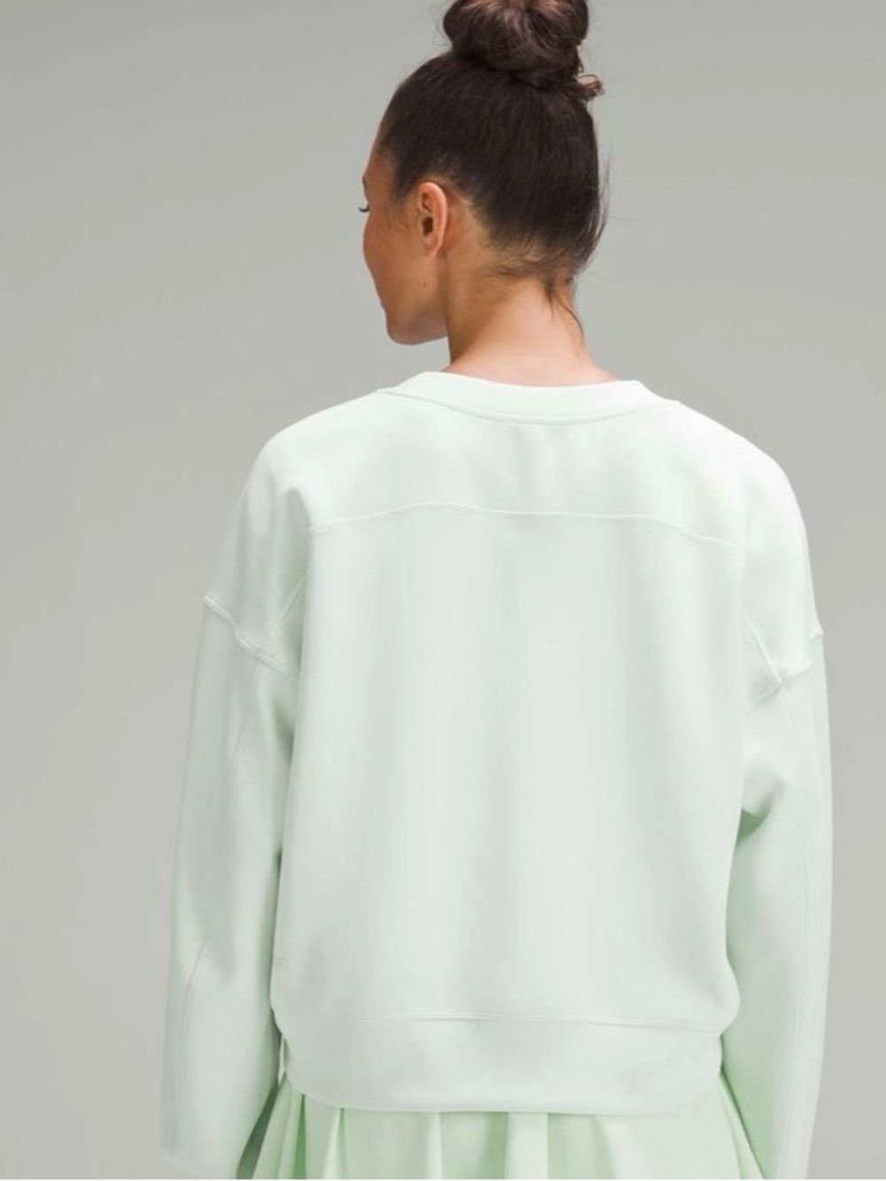 Lululemon Softstreme Perfectly Oversized Cropped Crew Kohlrabi Green Sweatshirt - Picture 2 of 9
